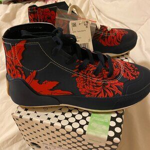 Adidas STELLA MCCARTNEY Limited Edition Flower print Sneakers